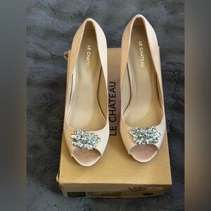 Le Chateau wedding/ Bridal Cream Peep-Toe Heels